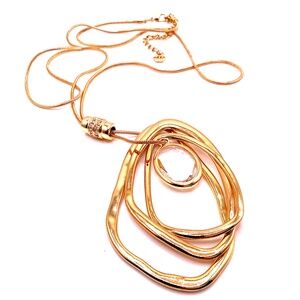 JUICY COUTURE Gold Tone Pendant Necklace 32”